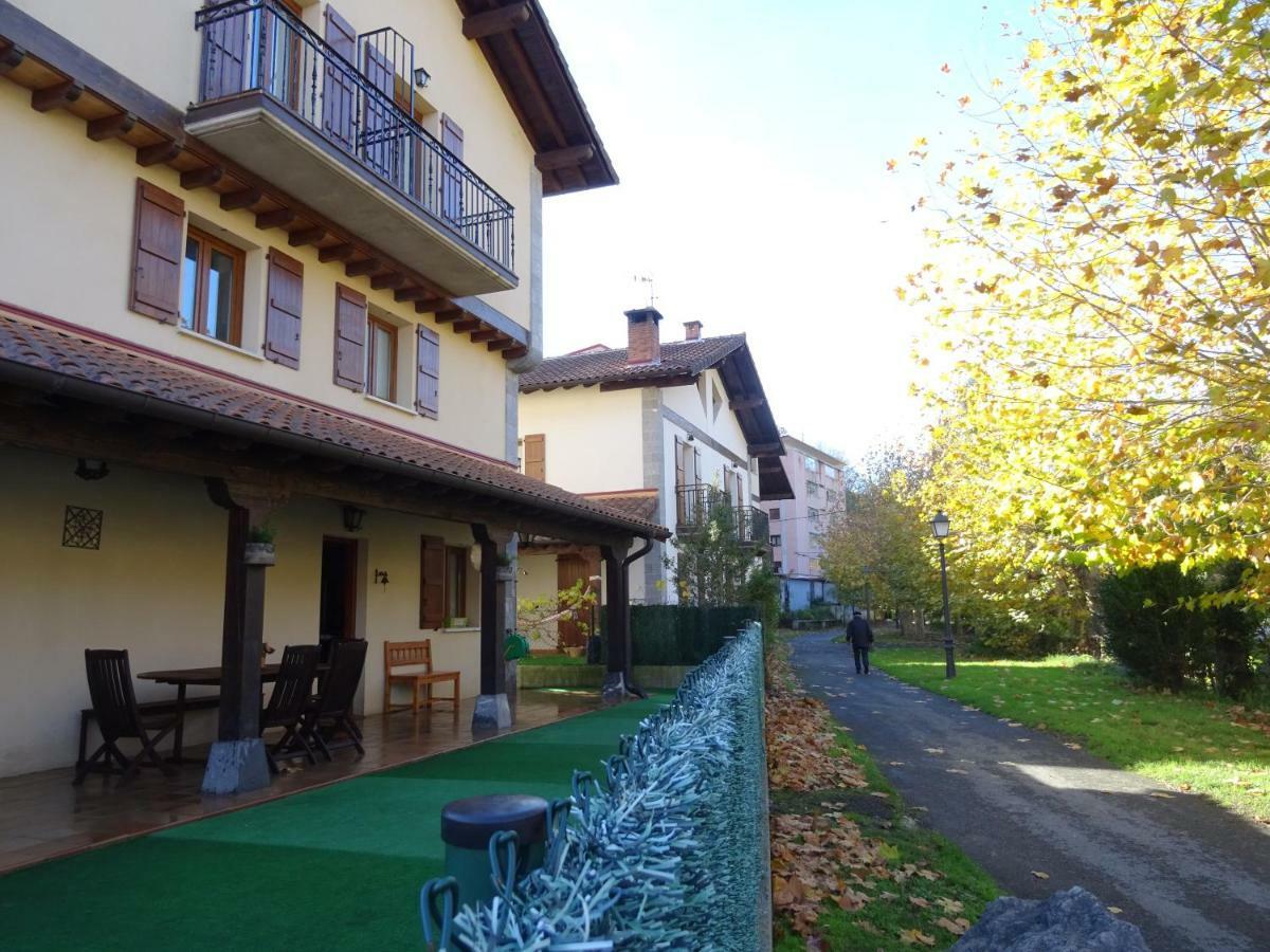 Apartamento Usuaia con jacuzzi Lesaka Exterior foto